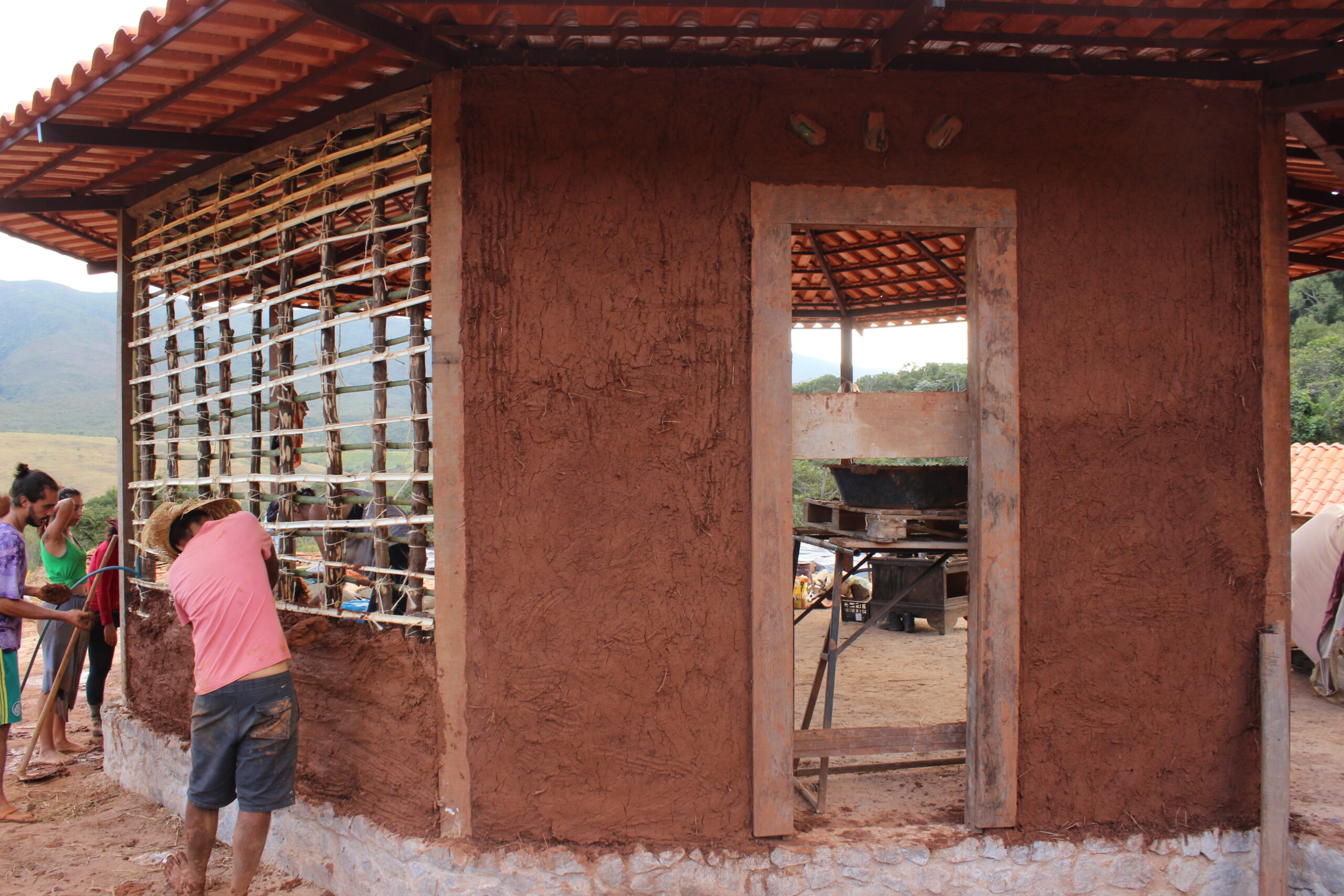 História e fundamentos do pau a pique